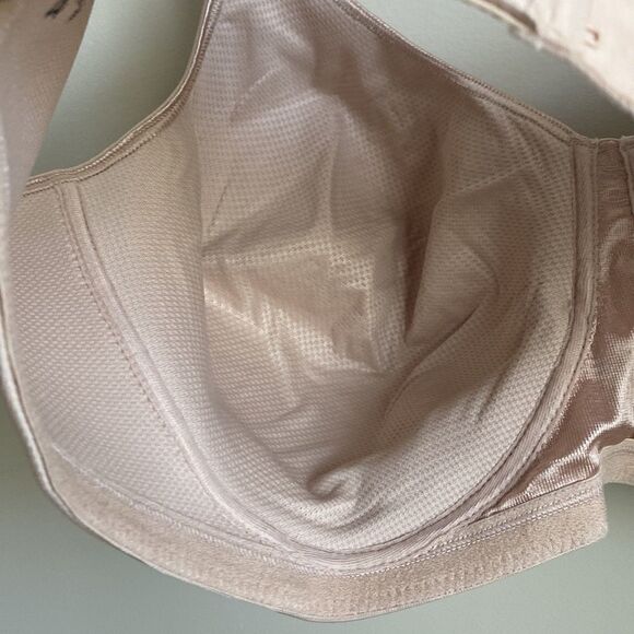 Playtex Tan Bra 46C - Picture 4 of 7